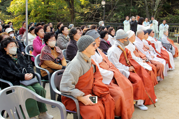 2791762692aeb92051e43271b6d7d4a0_1761812658_3303.jpg 2791762692aeb92051e43271b6d7d4a0_1761812658_3303.jpg