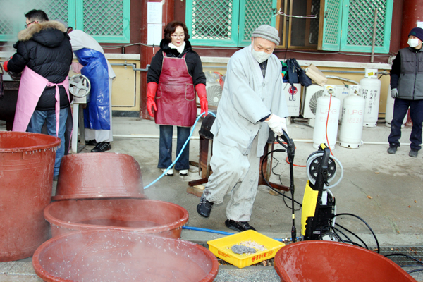 dd5a428185146bb0c147a157d66d7634_1766495649_2259.jpg dd5a428185146bb0c147a157d66d7634_1766495649_2259.jpg